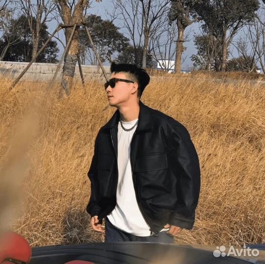 Бомбер кожаный balenciaga type