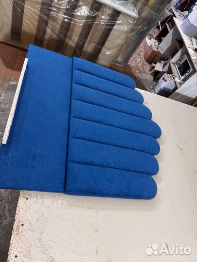 Кровати розовая и синяя 2 шт