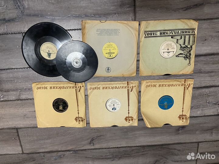 Патефон завод молот