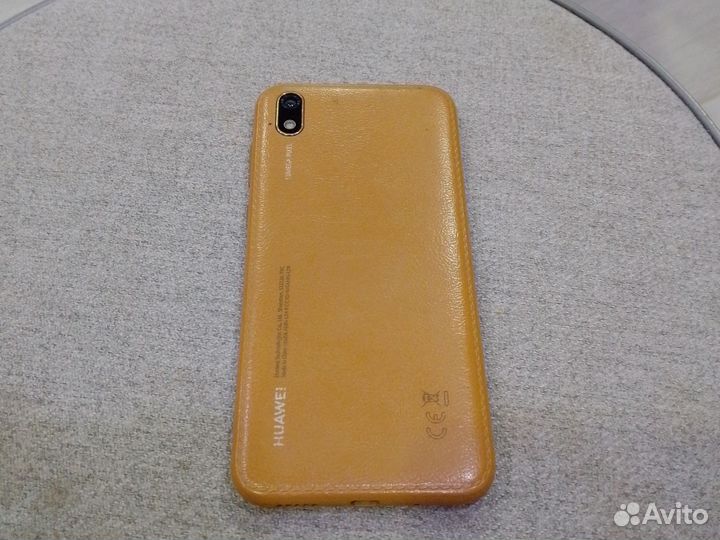 HUAWEI Y5 (2019), 2/32 ГБ