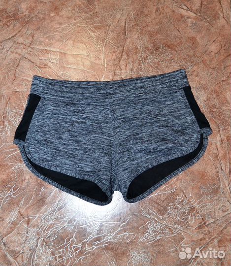 Шорты спортивные женские