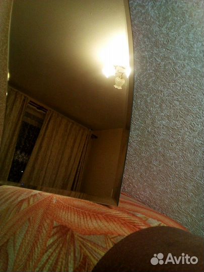 Зеркало фигурное,700х500 см