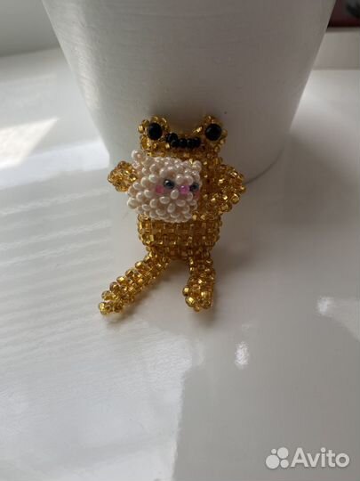 Лягушка из бисера