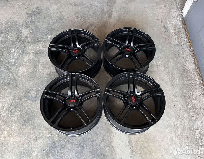 Литые диски R18 5x112 Volkswagen Skoda