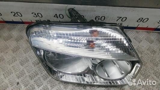 Фара правая dacia duster 1 (4ST12MU01)