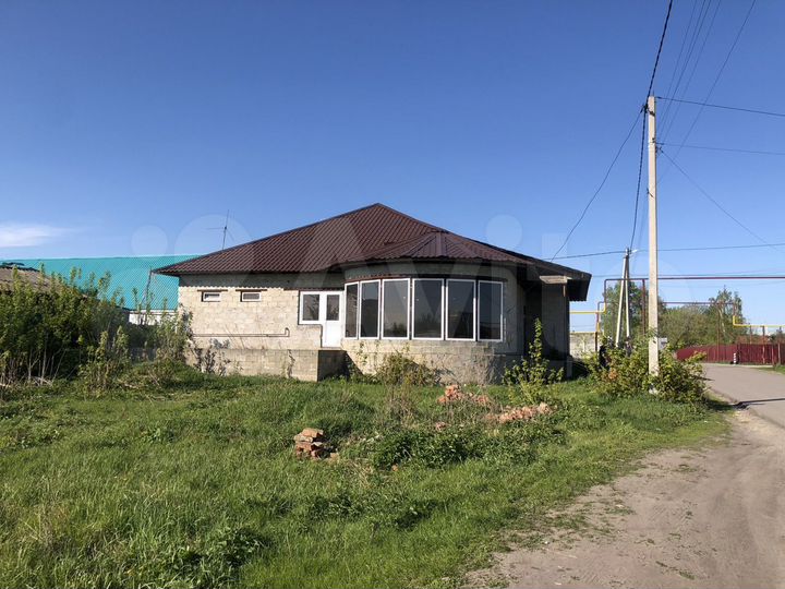 Дом 200 м² на участке 12 сот.