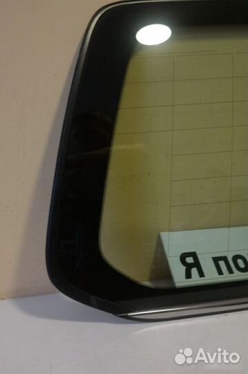 Стекло глухое правое Toyota Land Cruiser 200