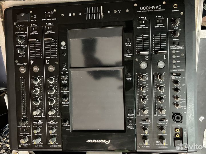 Vj контроллер pioneer svm-1000 + korg kaptivator