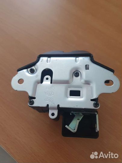 Замок багажника solaris 2017