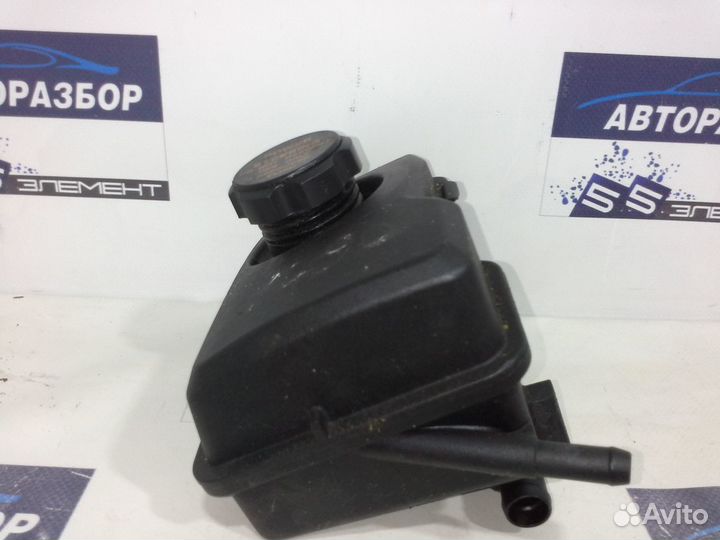 Бачок гур Volvo XC90