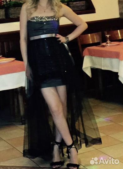 Вечернее платье