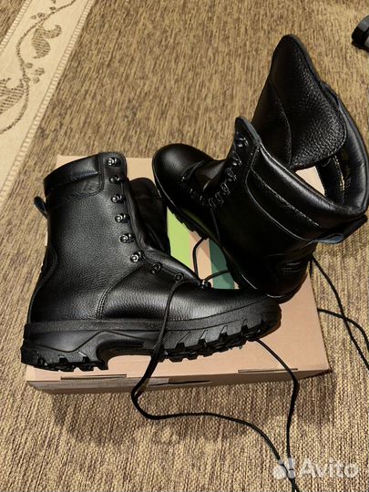 Берцы фарадей