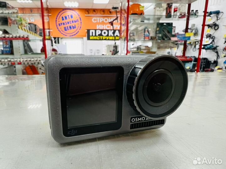 Экшн-камера DJI Osmo Action, 12мп, 3840x2160