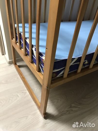 Детская кровать с матрасом