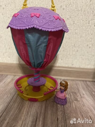 Игрушка софия прекрасная