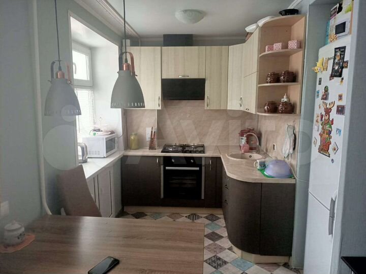 3-к. квартира, 50 м², 1/5 эт.