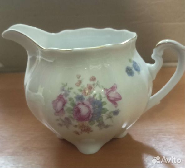 Для сервировки стола