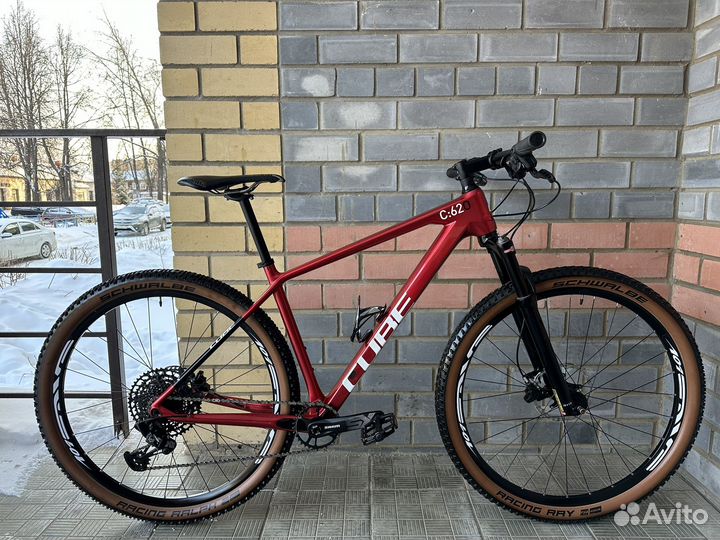 Cube Reactio Onе С:62 Carbon рама L 29