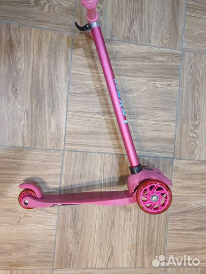 Запчасти на самокат