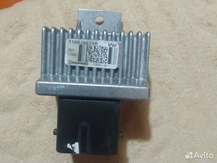 110678071R реле свечей накала