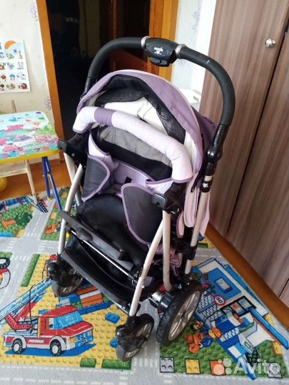 Прогулочная коляска