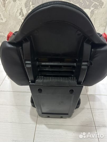 Детское кресло в машину б/у до 7 лет