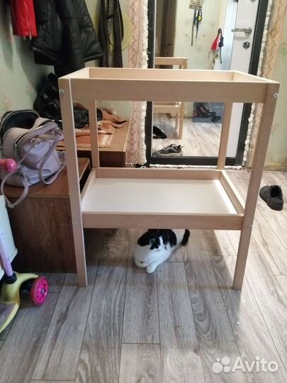 Пеленальный столик