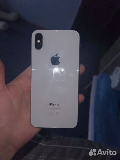 iPhone X, 64 ГБ