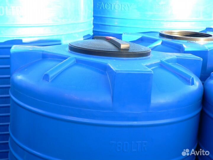 Емкость для воды vert 780 литров d940x1290