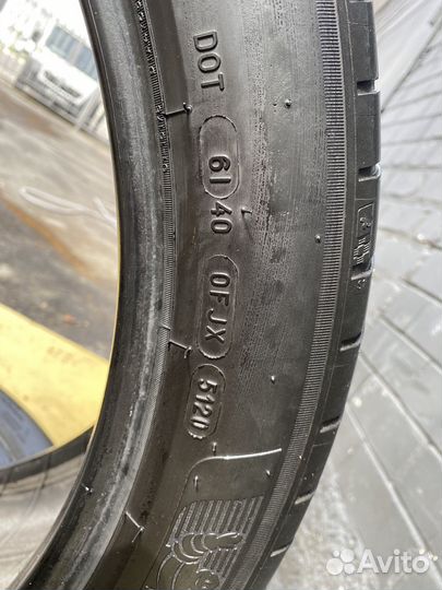 Michelin Pilot Sport 4 275/40 R22 112J