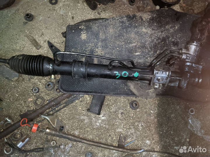 Рулевая рейка Mitsubishi Pajero IO