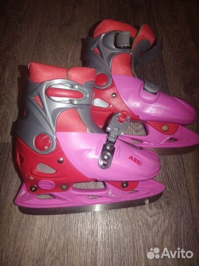 Коньки детские раздвижные 33 -36, и лыжные ботинки