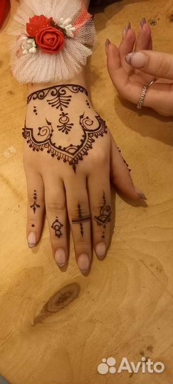 Мастер мехенди на мероприятие