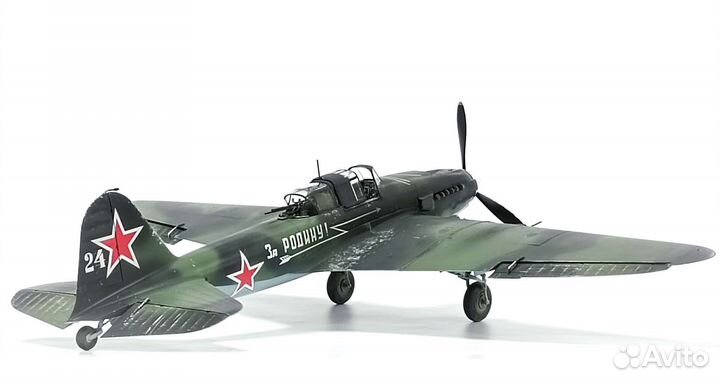 Модель самолета Ил-2 масштаб 1/48