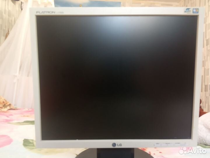 Мониторы Lg Samsung 940N