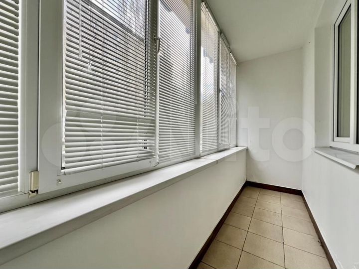 Свободного назначения, 352 м²