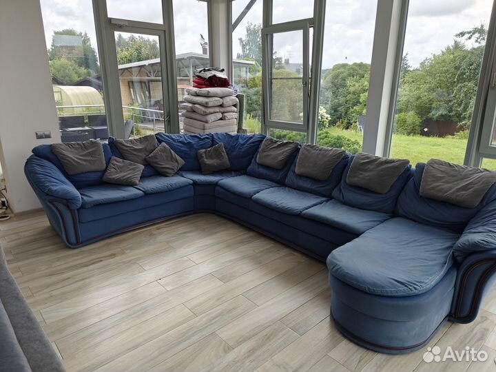 Угловой диван