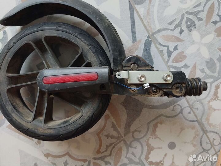 Запчасти самоката ninebot