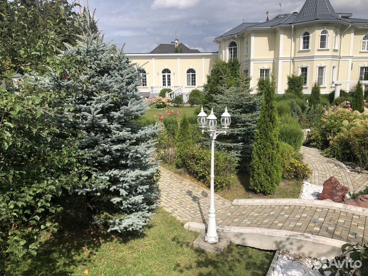 Помошник + помощница жена в котедж с проживанием