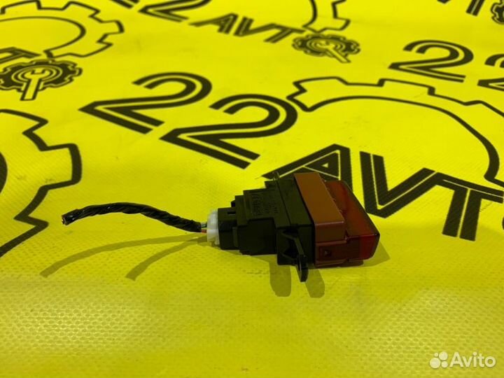 Кнопка аварийной сигнализации Honda Accord CU2