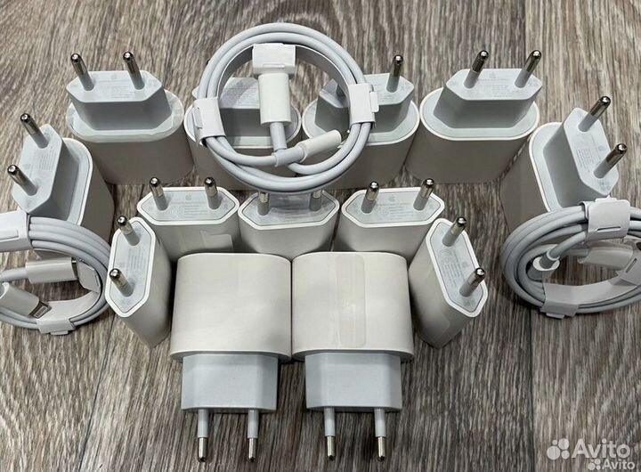 Блок быстрой зарядки 20w fast charger