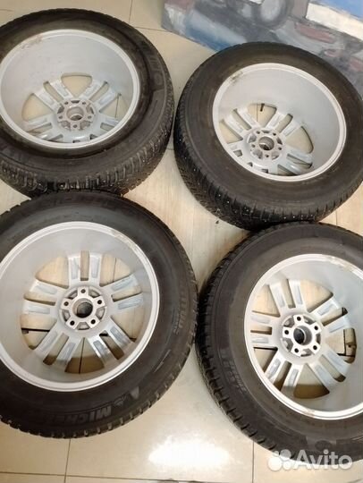 Колеса Ford Explorer R18 шипы