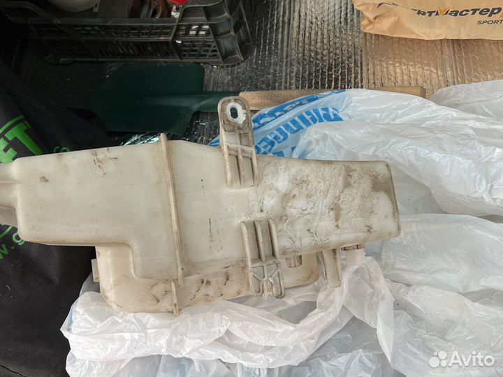 Бачок омывателя для hyundai ix35 / tucson