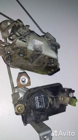 Mitsubishi pajero замок багажника