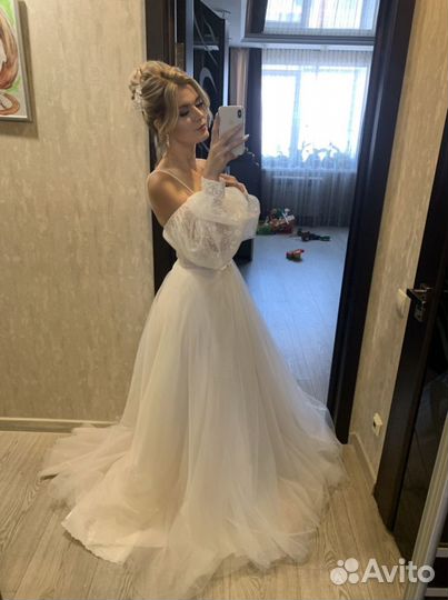 Свадебное платье