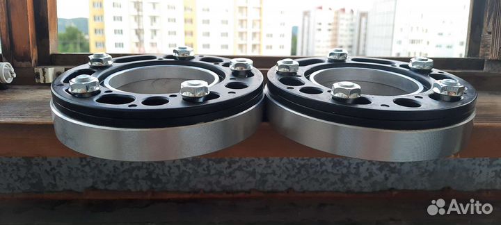 Проставки под колеса нива