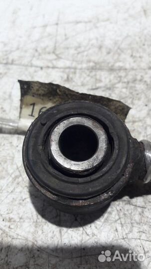 Рычаг подвески задний правый Toyota Avensis