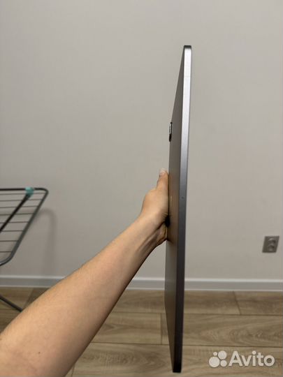 iPad pro 12.9 256GB 5 поколения