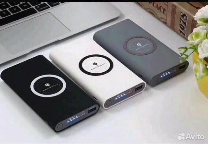 Внешний аккумулятор с беспроводной зарядкой 10000