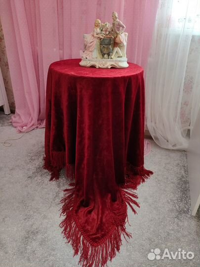 Скатерть антикварная, покрывало